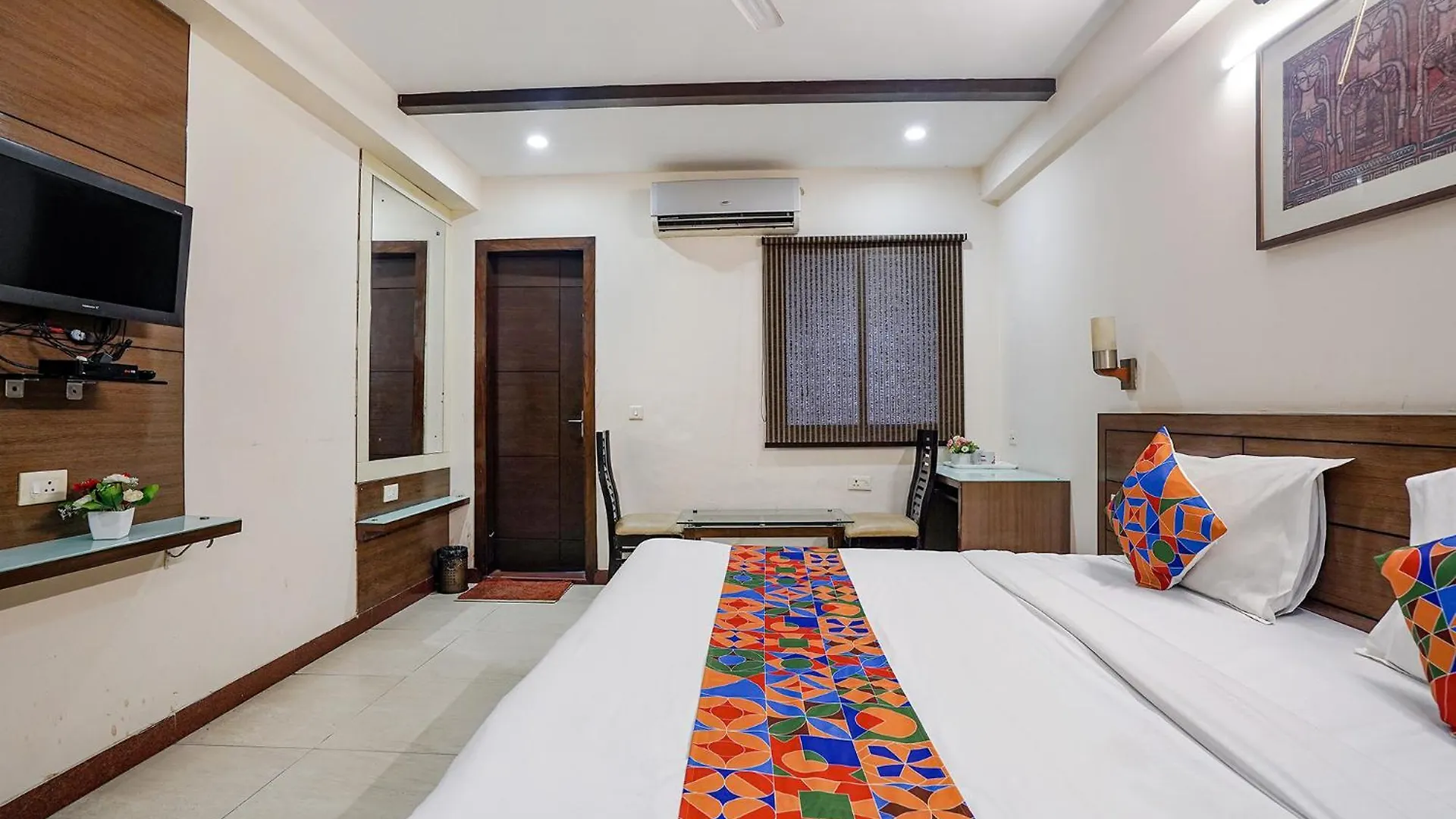 Fabhotel Amman Agra  India