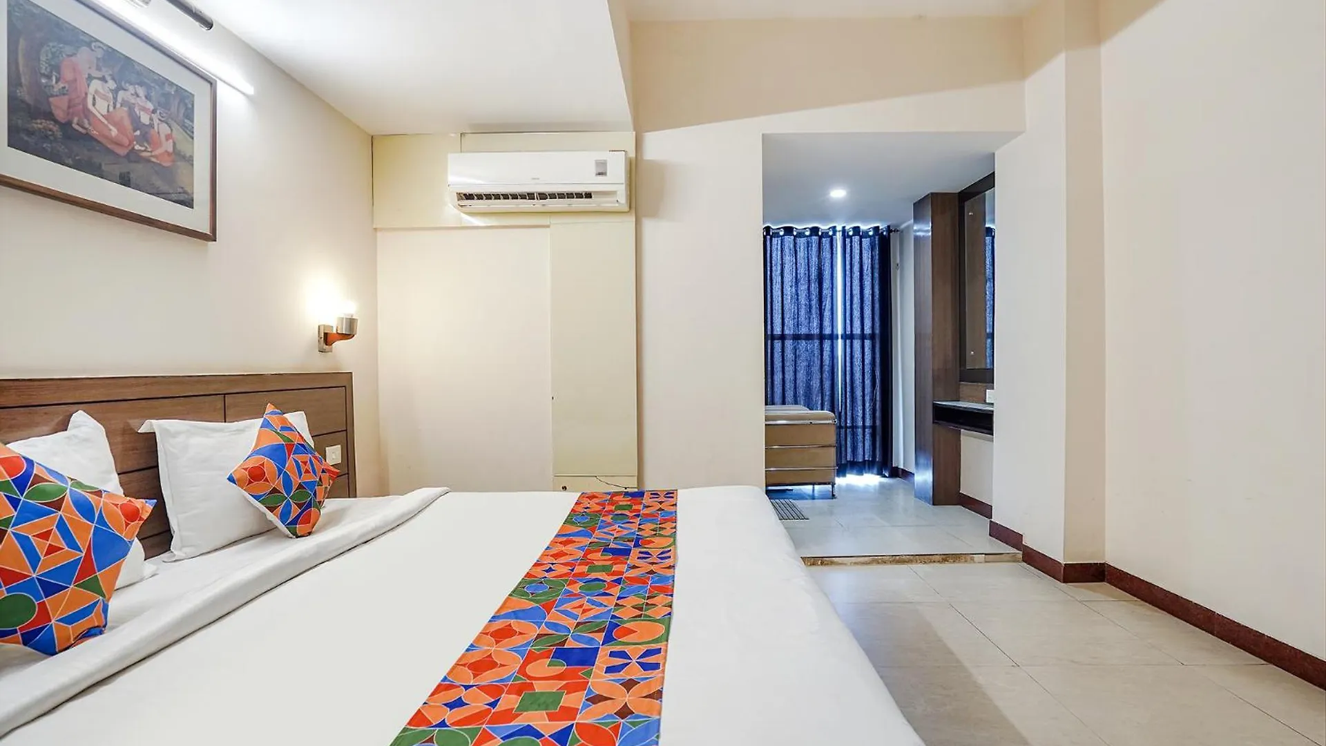 Fabhotel Amman Agra  Hotel